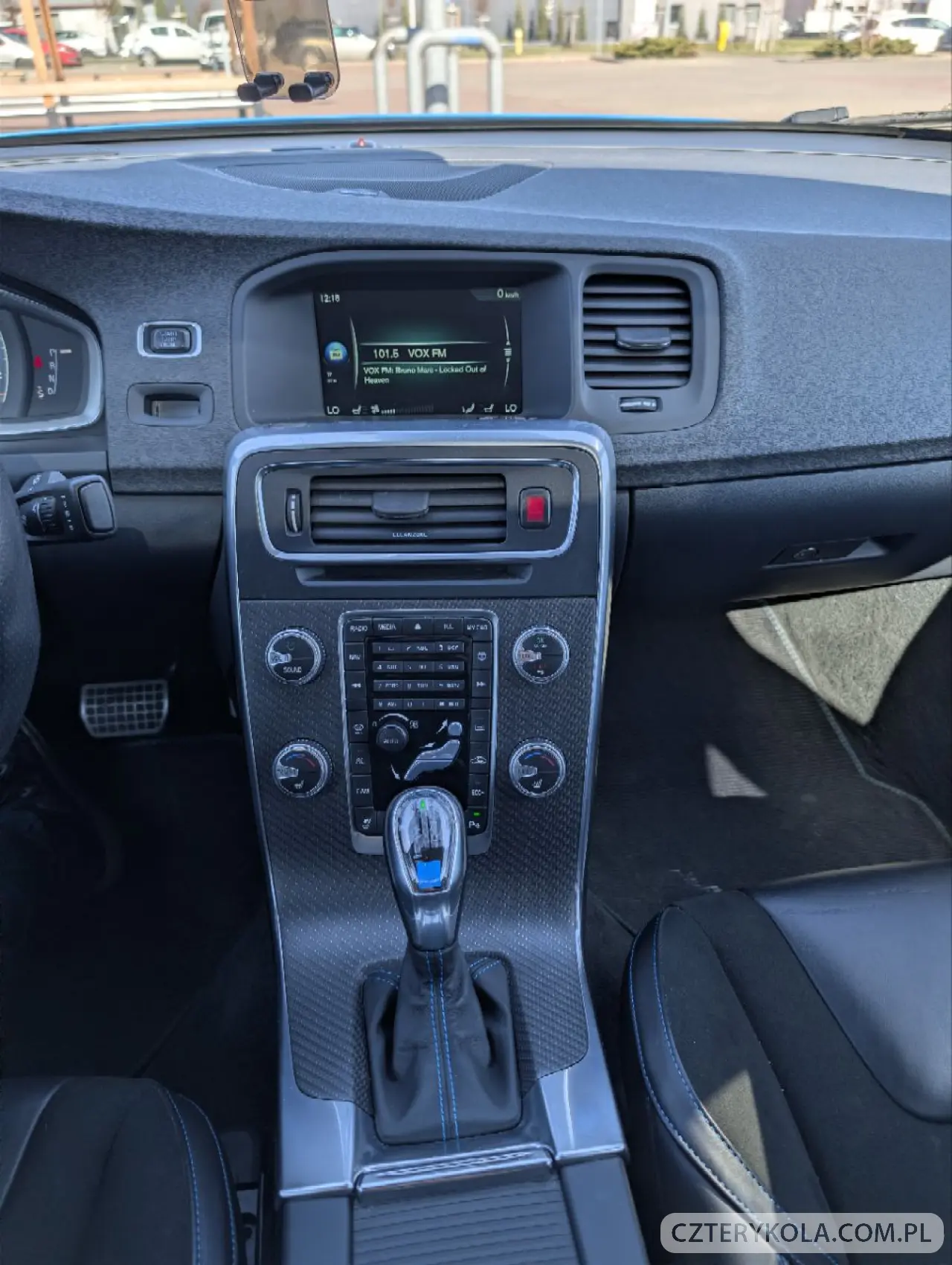 Volvo- S60- 2017 