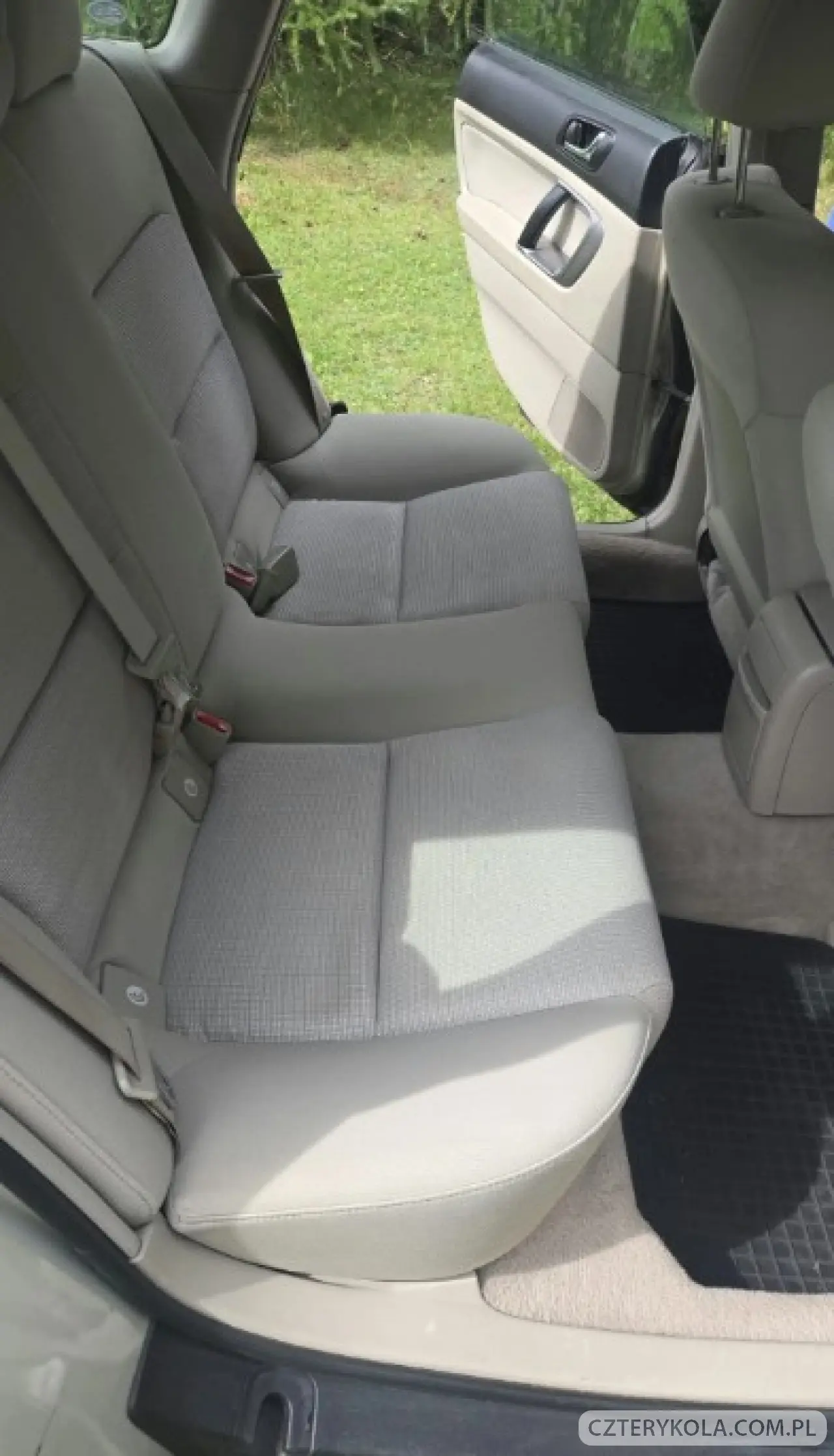Subaru- Outback- 2006 