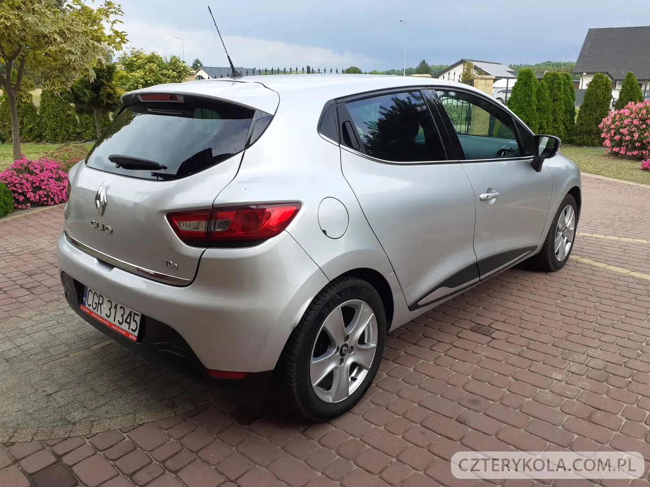 Renault- Clio- 2013 