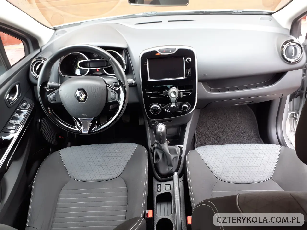 Renault- Clio- 2013 