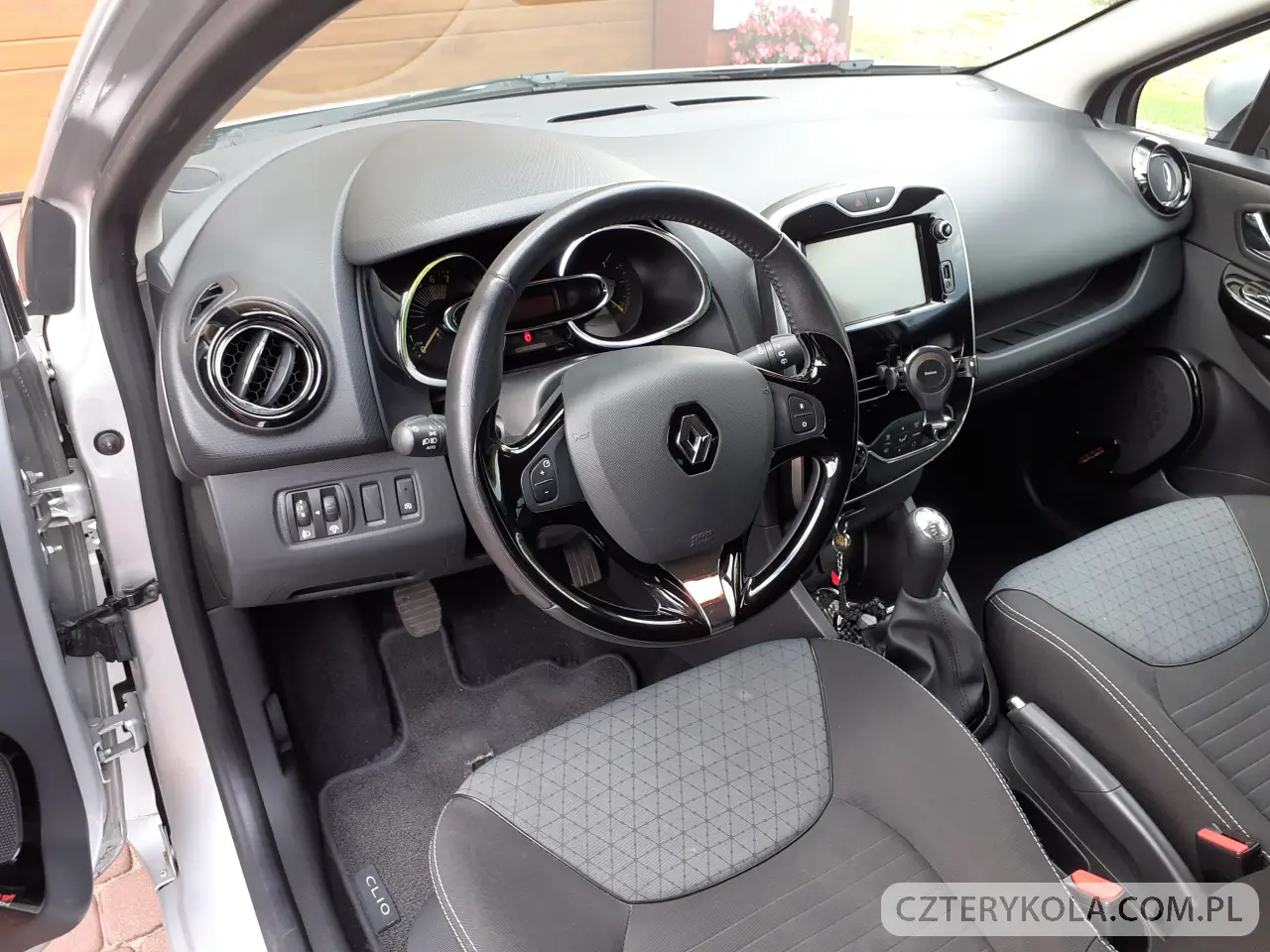 Renault- Clio- 2013 