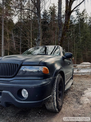 Lincoln Navigator